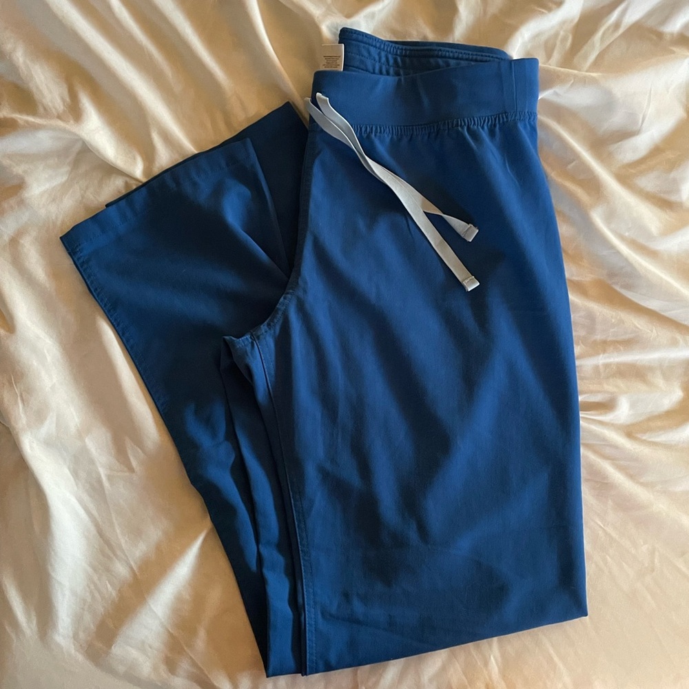 Livingston Basic Scrub Pants